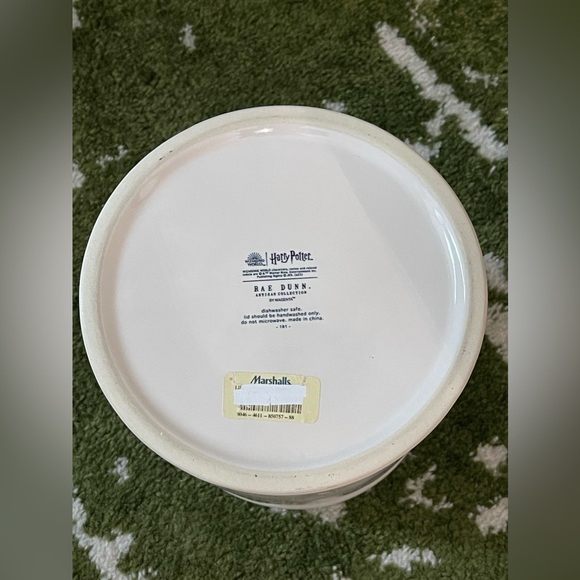 Brand NEW w/Tags Rae Dunn HARRY POTTER Canister w/Golden Snitch Lid - Picture 6 of 12